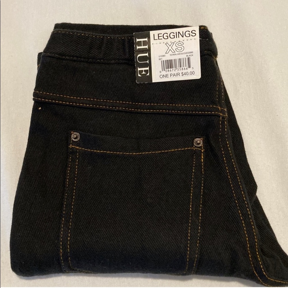 NWT hue jegging - black